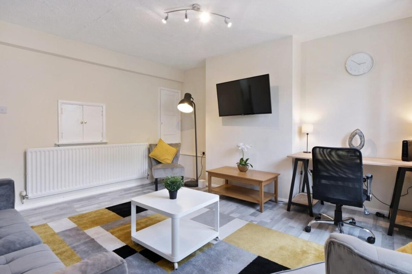 The Serene 2-Bedroom Flat W Free Street Parking Sutton  Zewnętrze zdjęcie